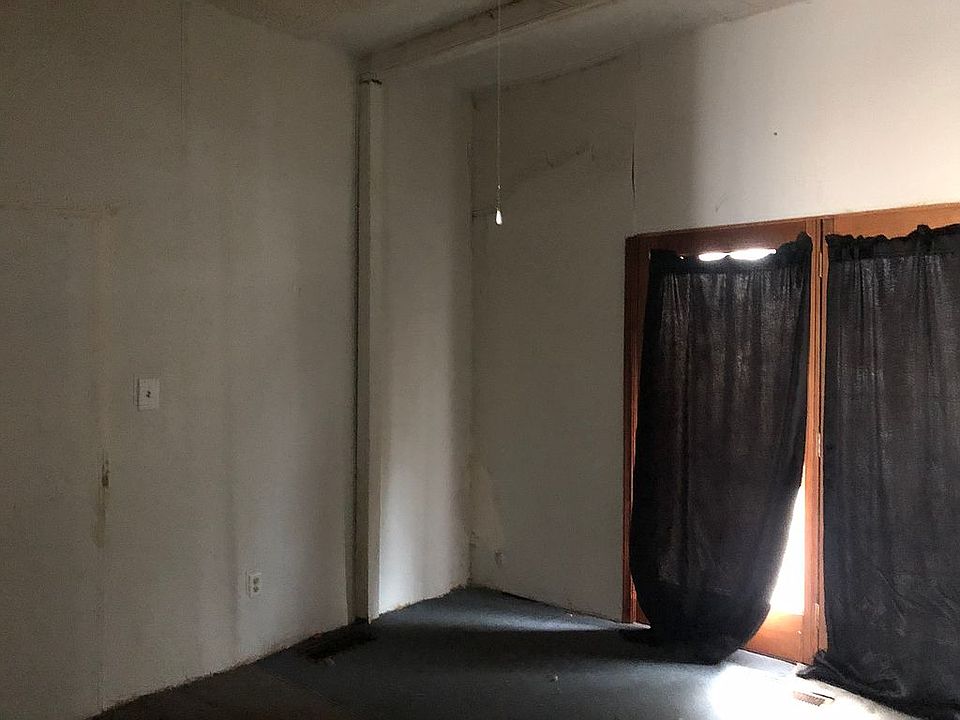1st image of 514 W Madison Ave