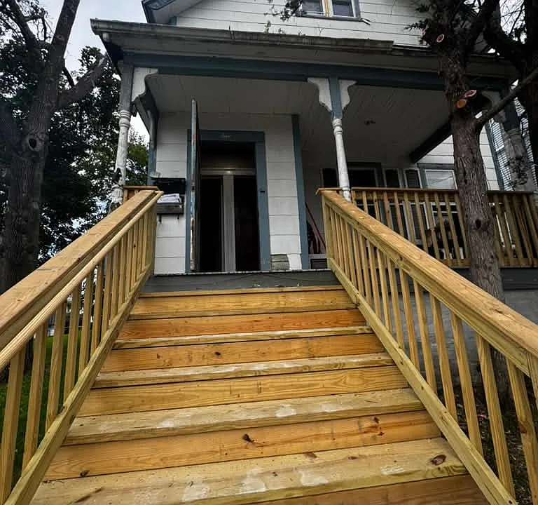 5 Ridge St #2