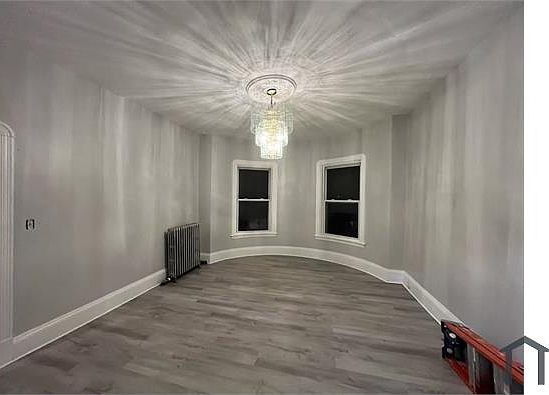 1st image of 87 Devon St Floor 2