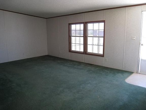 4th image of 113 Woolard Dr