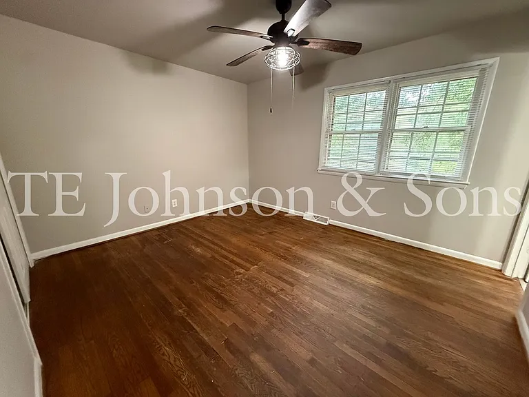 425 Cody Cir — Photo 25