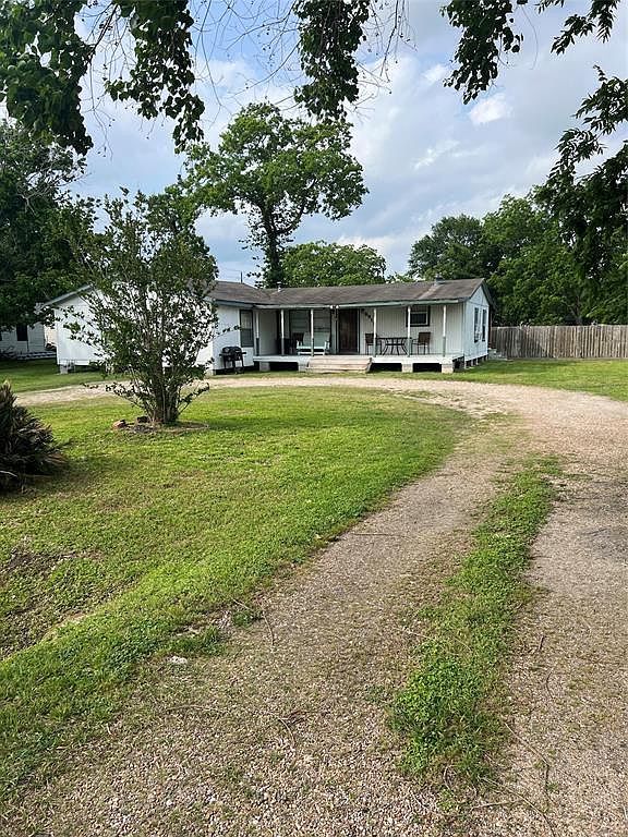 8911 Milby St, Needville, TX 77461 MLS 79211263 Zillow