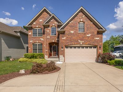 4037 Main St, Downers Grove, IL, 60515