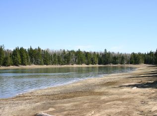 460 County Rd, Lubec, ME 04652