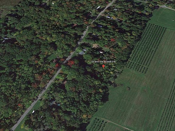 4th image of Hickory Grove Dr