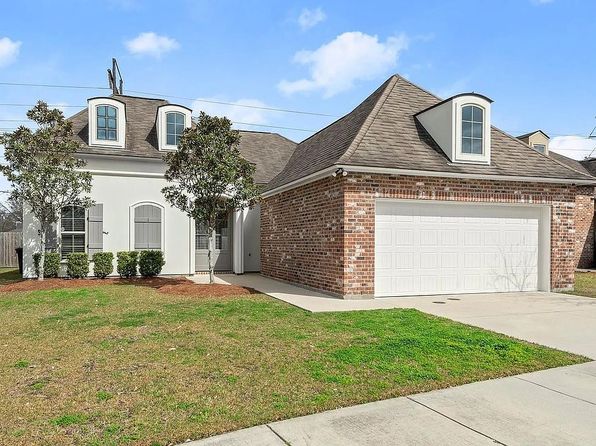 13015 Roundlake Dr