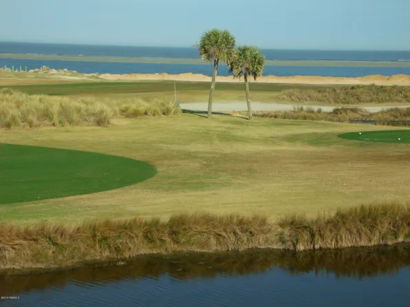 127 Ocean Point Dr, Fripp Island, SC 29920