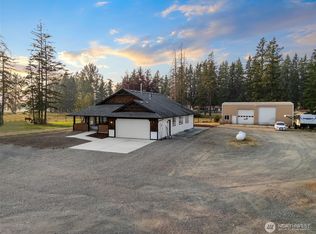 41926 212th Ave SE, Enumclaw, WA 98022