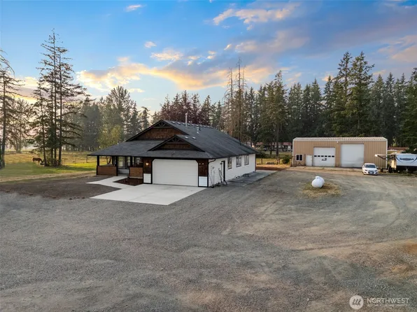 41926 212th Avenue SE, Enumclaw, WA 98022