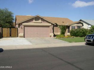 8538 W Tuckey Ln, Glendale, AZ 85305
