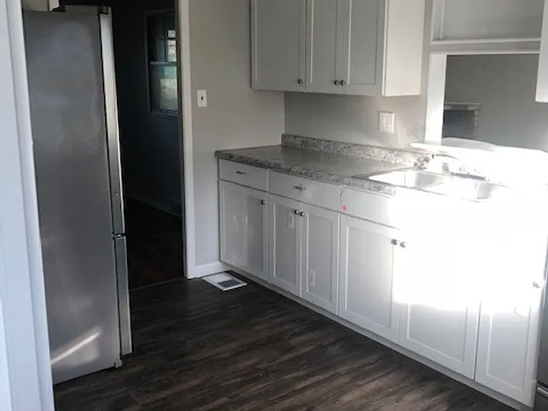 3942 W Stoutes Creek Rd — Photo 8