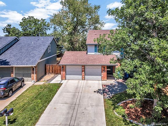 3rd image of 7926 S Roslyn Way