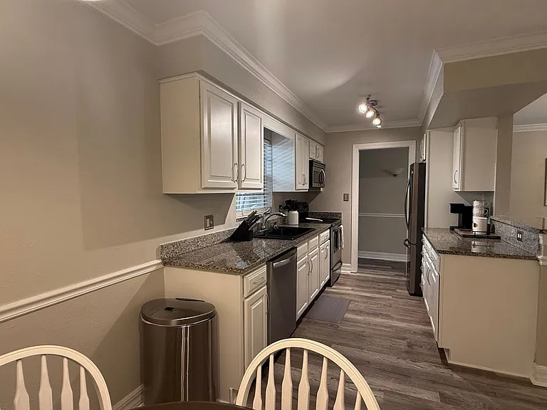 3350 S Osprey Ave #103A — Photo 7