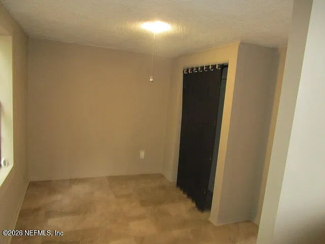 9525 Campus Ave — Photo 6