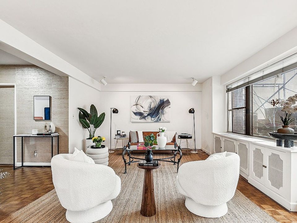 1st image of 11 E 86th St #18A