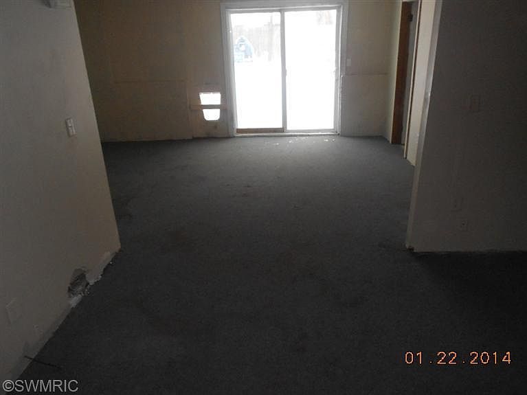 1st image of 5923 Dakota Ave