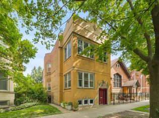 3074 W Palmer Blvd, Chicago, IL 60647