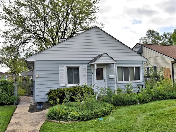 17029 Lorenz Ave, Lansing, IL 60438