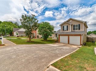 2315 Oakland Spring Dr, Snellville, GA 30039