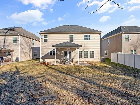 4th image of 5211 Torney Ct