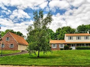 31 Lynbrook Ln, Doylestown, PA 18901