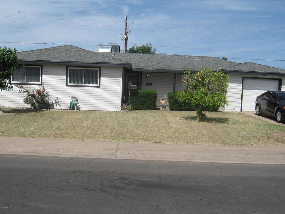 1st image of 3032 N 40th Dr