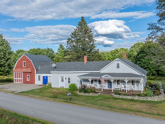 3rd image of 21 Pond Road S