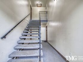 Scholls Royal Apartments