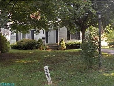 1st image of 229 W Southington Ave