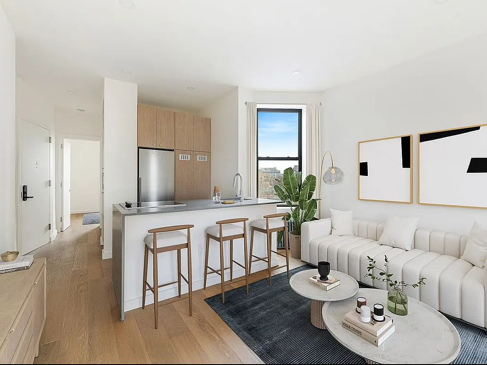 1st image of 142 W 4th St APT 22