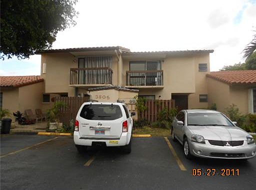 1st image of 3805 SW 82nd Ave APT 12