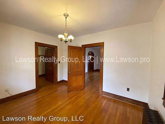 5th image of 2436 Jefferson St SE