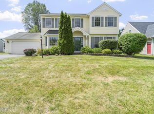 11 Schuyler Rd, Glenmont, NY 12077