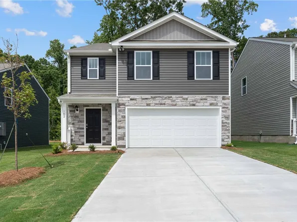 102 Licklog Ct, Seneca, SC 29678