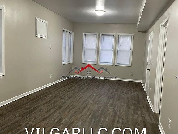 4th image of 3931 Ivy St #10776240