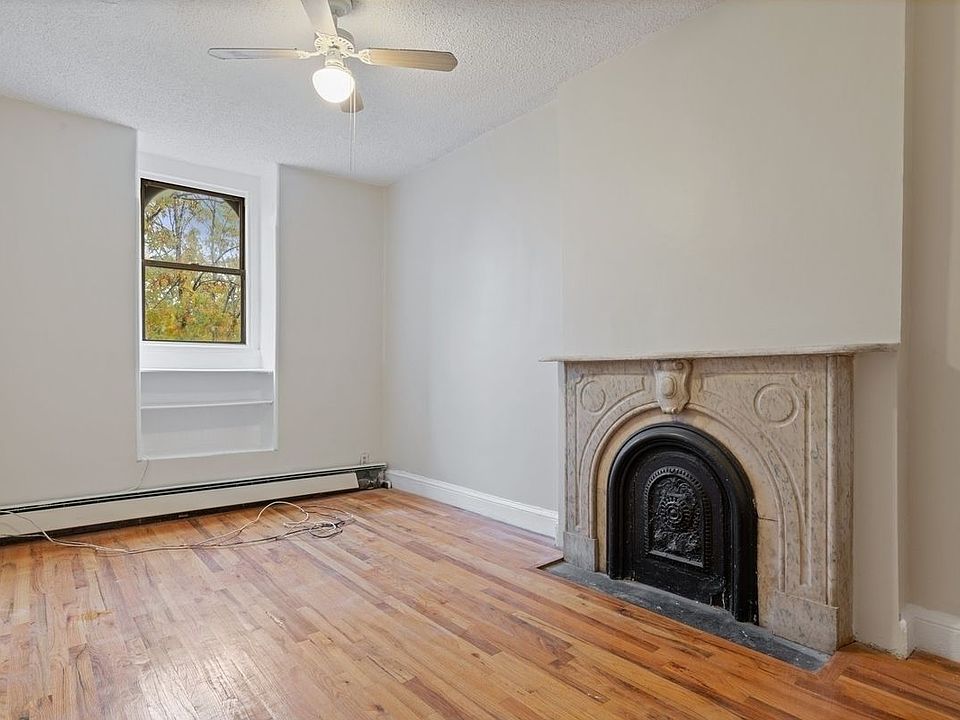 1st image of 172 Lafayette Ave #5
