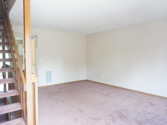 2nd image of 7812 Barnsley Ln