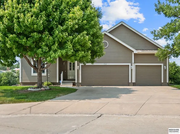 5144 N 159th Cir, Omaha, NE 68116