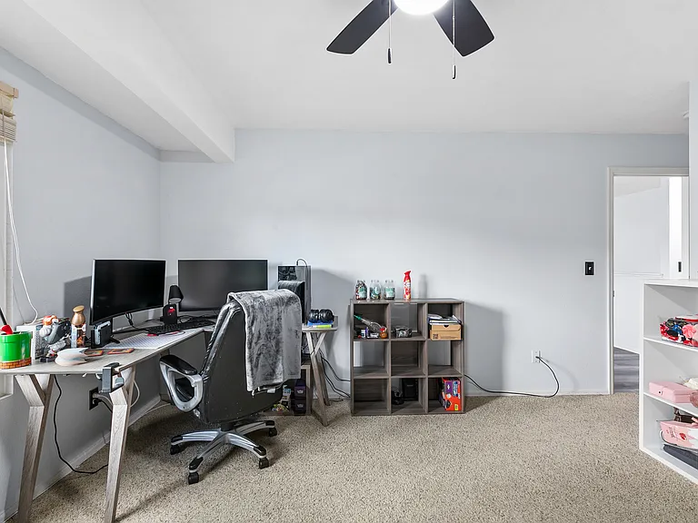 4850 Witches Hollow Ln — Photo 17