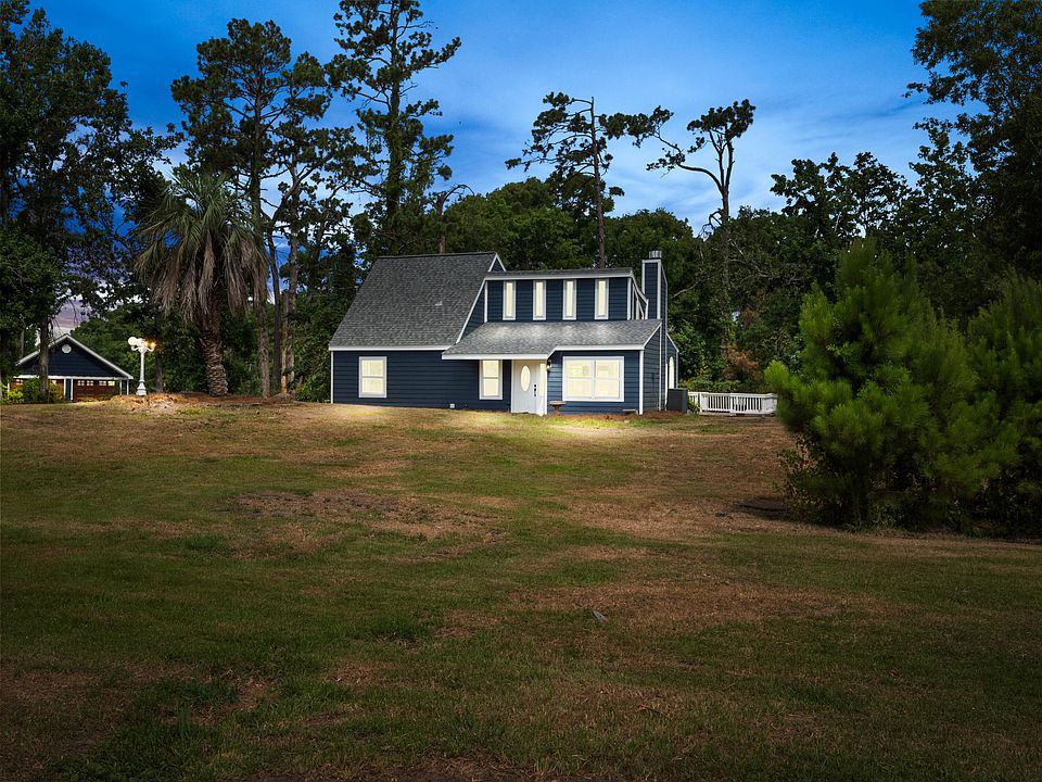 1st image of 751 Navajo Dr