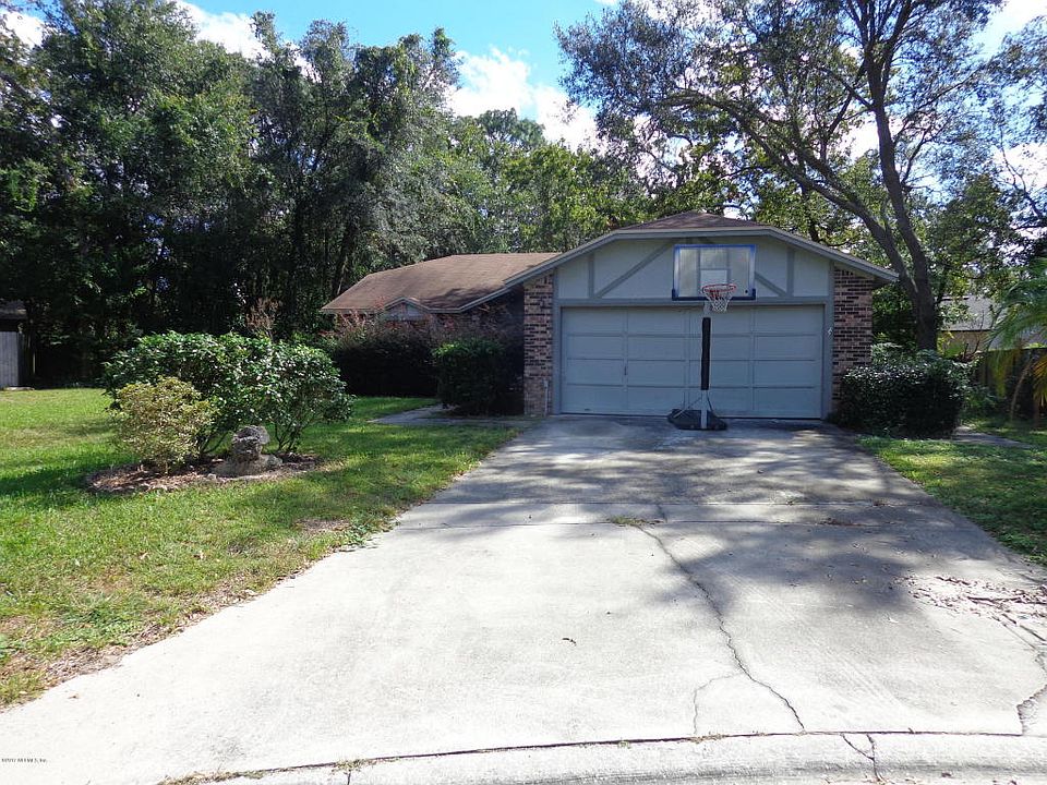1st image of 8063 Toulon Ct