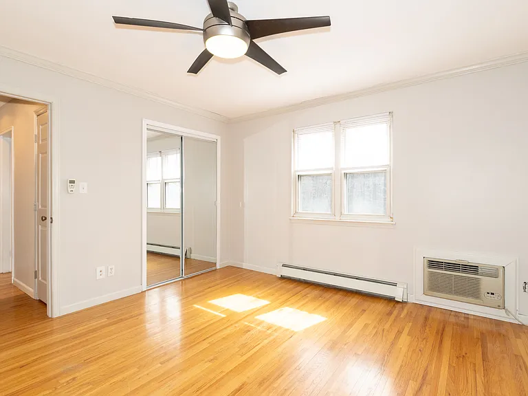 300 Wilson Rd #22C — Photo 7