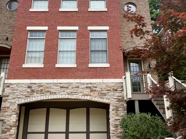 3442 Golden Ave, Cincinnati, OH 45226