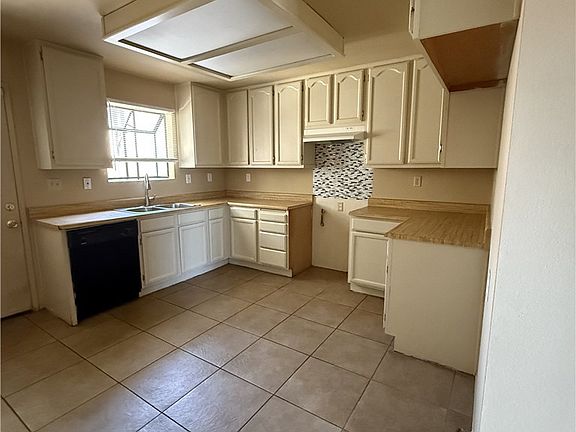 5th image of 2260 E Avenue Q4