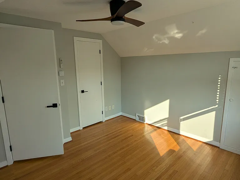 9709 Lyric Ln — Photo 28