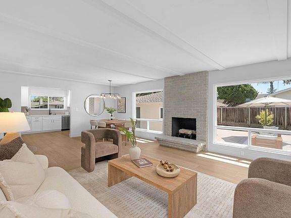 3rd image of 2020 Helena Way