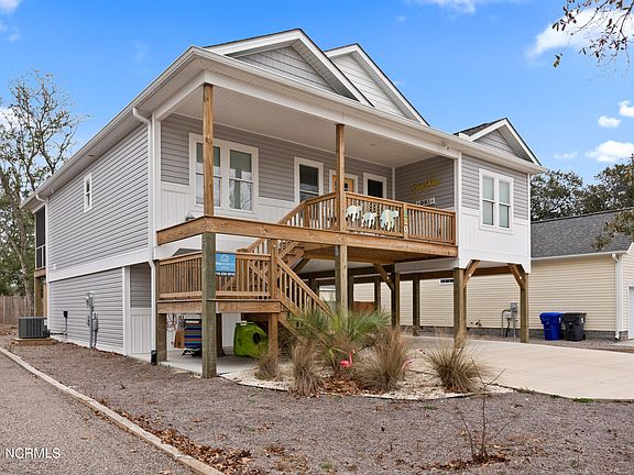 3rd image of 220 NE 54th Street