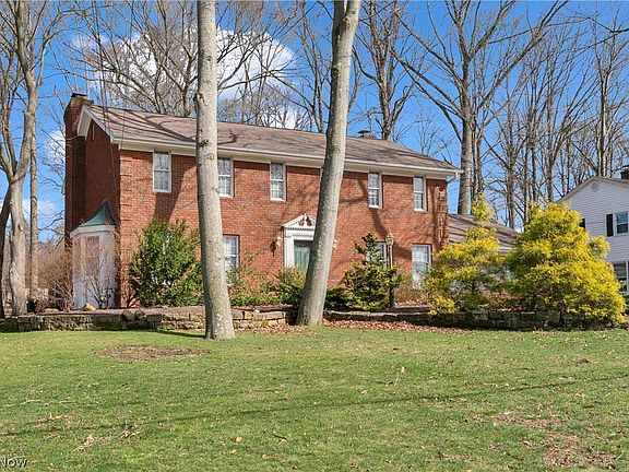 3rd image of 190 Chapel Ln