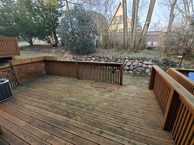 254 Charlotte Ct — Photo 26