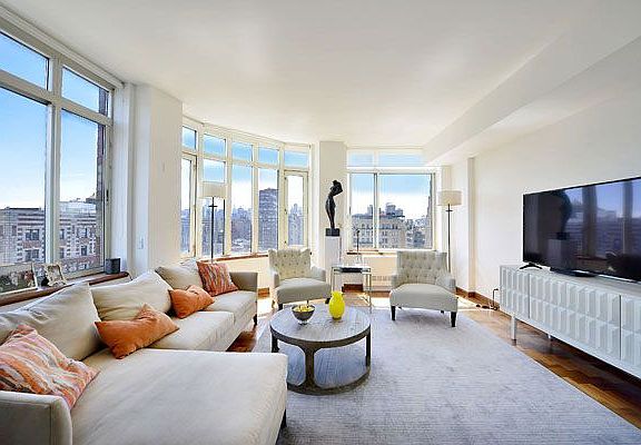 2nd image of 2373 Broadway APT 1606